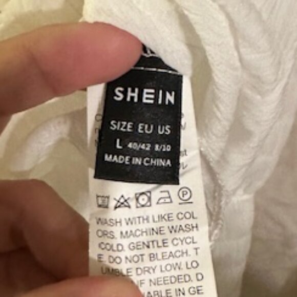 SHEIN Button-Up Blouse Size L - Picture 3 of 3